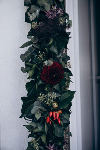 Natürliche Boho Hochzeitsdekoration für stilvolle Gartenhochzeiten im Raum Olpe