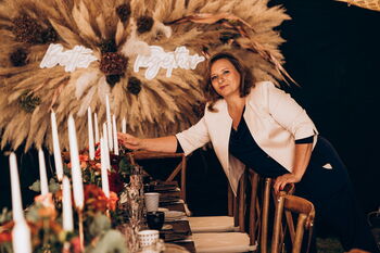 Elegante Boho Gartenhochzeit mit individueller Eventdekoration im Raum Siegen